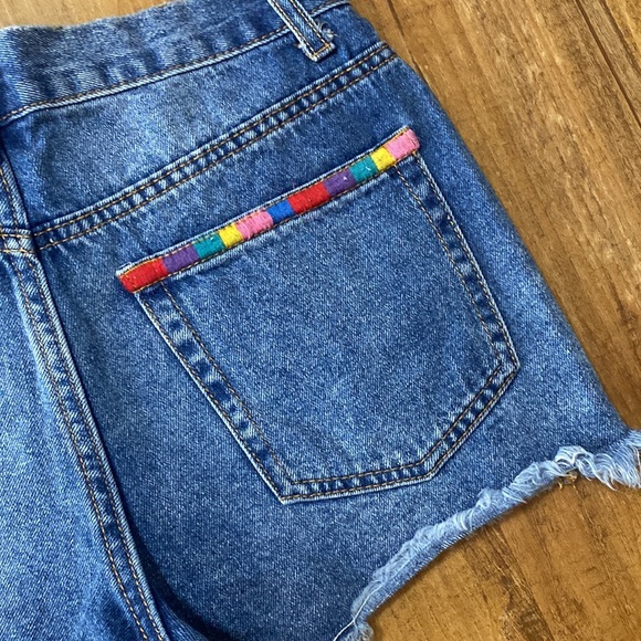 Forever 21 Y2K jean booty shorts cut offs size 27 - Picture 4 of 6